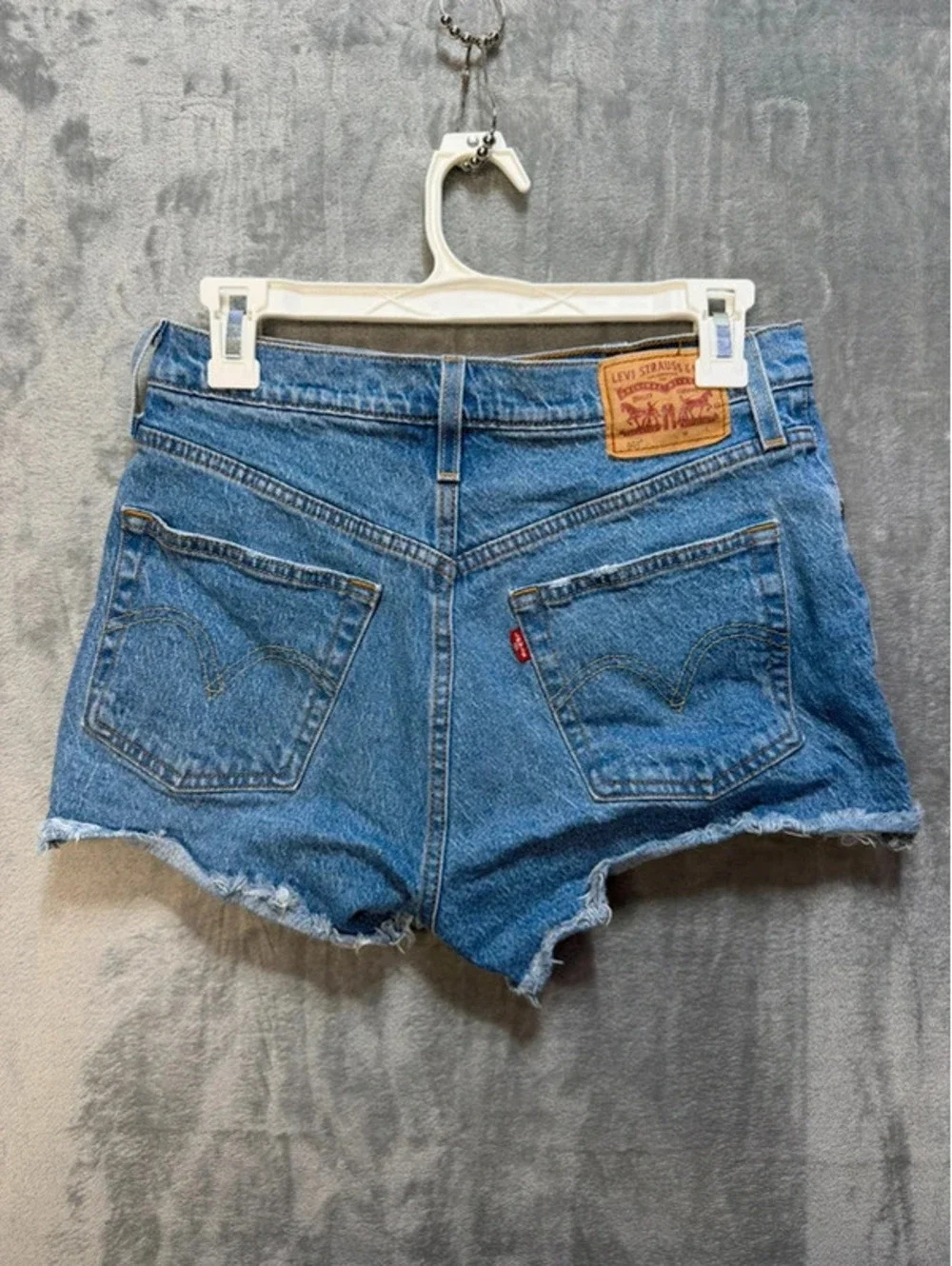 Levis very good